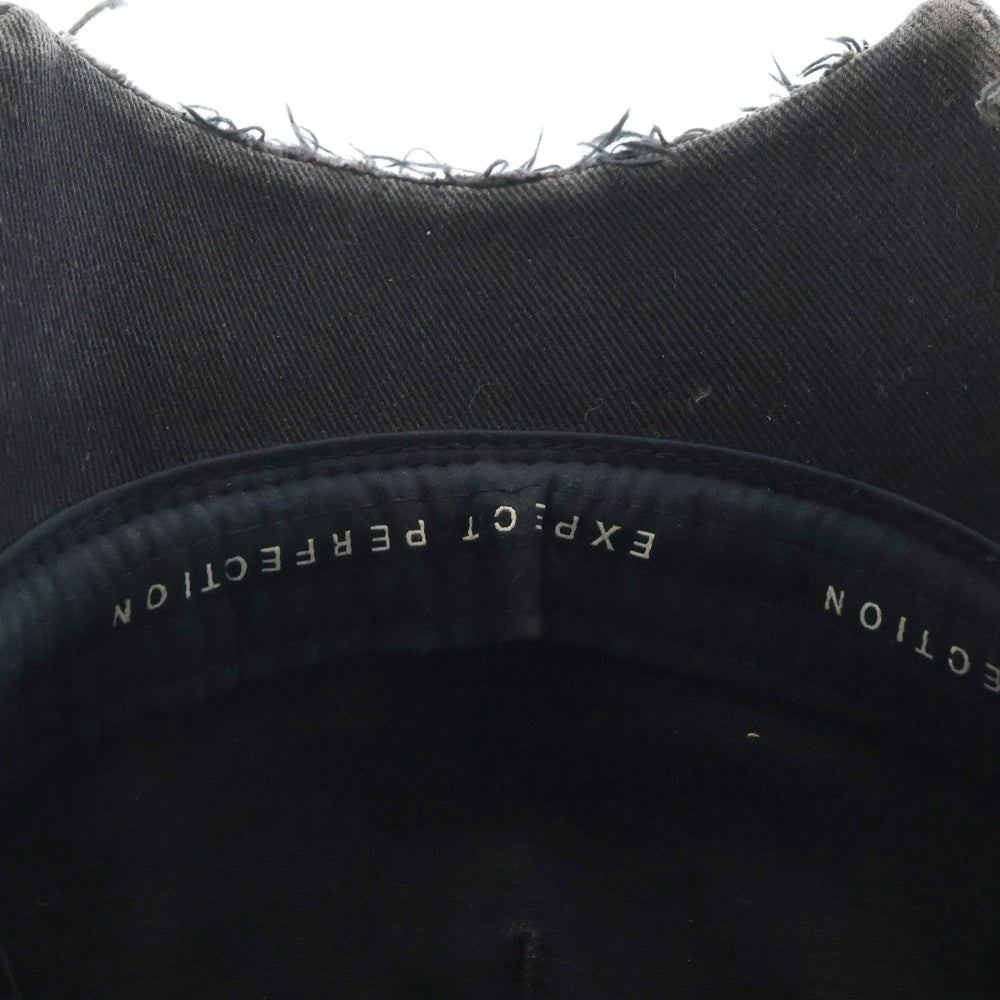 MARTINE ROSE(マーティンローズ) CUT PEAK BACK CAO ダメージ加工 刺繍キャップ 帽子 ブラック