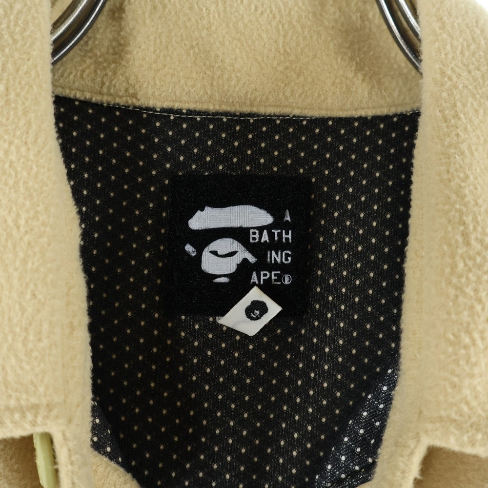 A BATHING APE(アベイシングエイプ) ロゴパッチ エポレット付き半袖シャツ ベージュ
