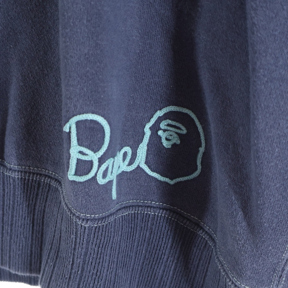 A BATHING APE(アベイシングエイプ) 90s バッグ刺繍クルーネックスウェットトレーナー ネイビー