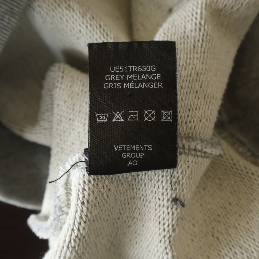 VETEMENTS(ヴェトモン) 21SS アナーキーゴシックプルオーバーパーカー グレー UE51TR650G