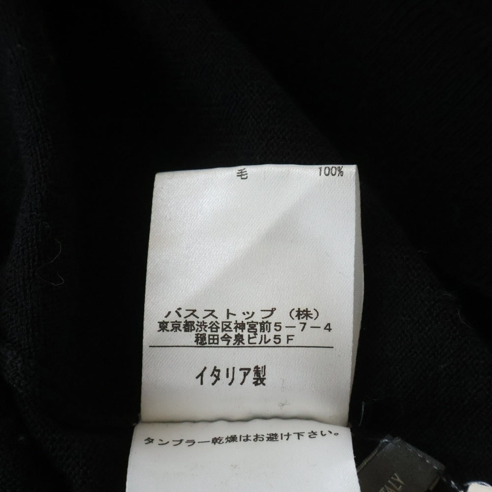 Alexander McQueen(アレキサンダーマックイーン) ロゴパッチ Vネックセーター ニット ブラック KRQN-HA-1008