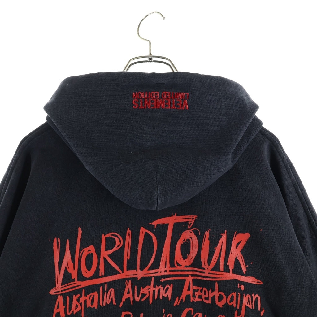 VETEMENTS(ヴェトモン) 23AW ワールドツアーロゴプリント プルオーバーフーディー パーカー UE54HD600B