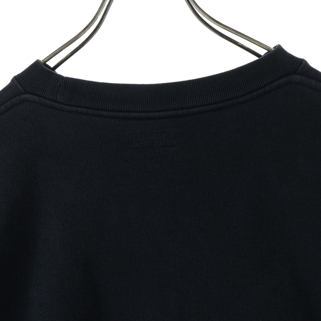 VETEMENTS(ヴェトモン) THINK DIFFERENTLY マルチカラーロゴクルーネックスウェット UE51TR630B ブラック
