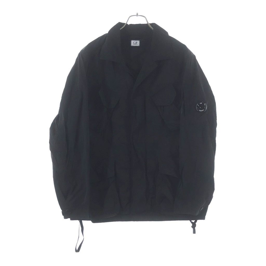 C.P. Company(シーピーカンパニー) 26SS レンズワッペン クロームR フィールドジャケット ナイロン長袖シャツ ブラック 20CMOW004A 110535G