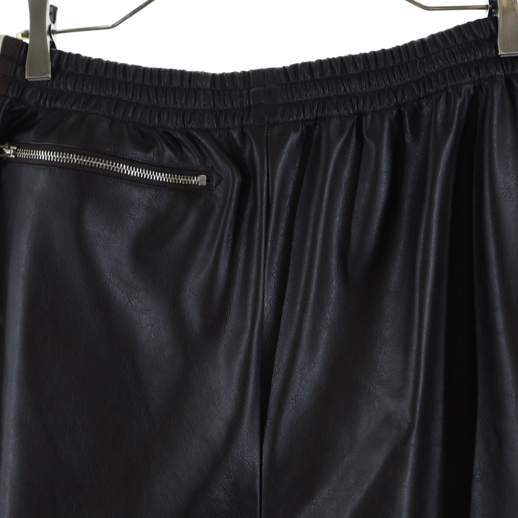 Needles(ニードルス) NUBIAN別注 SYNTHETIC LEATHER WIDE PANTS ンセティックレザーワイドトラックパンツ RW1650
