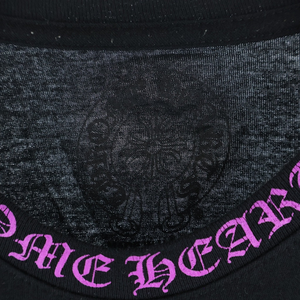CHROME HEARTS(クロムハーツ) Neck Logo ネックロゴ クルーネック半袖Tシャツカットソー ブラック/パープル