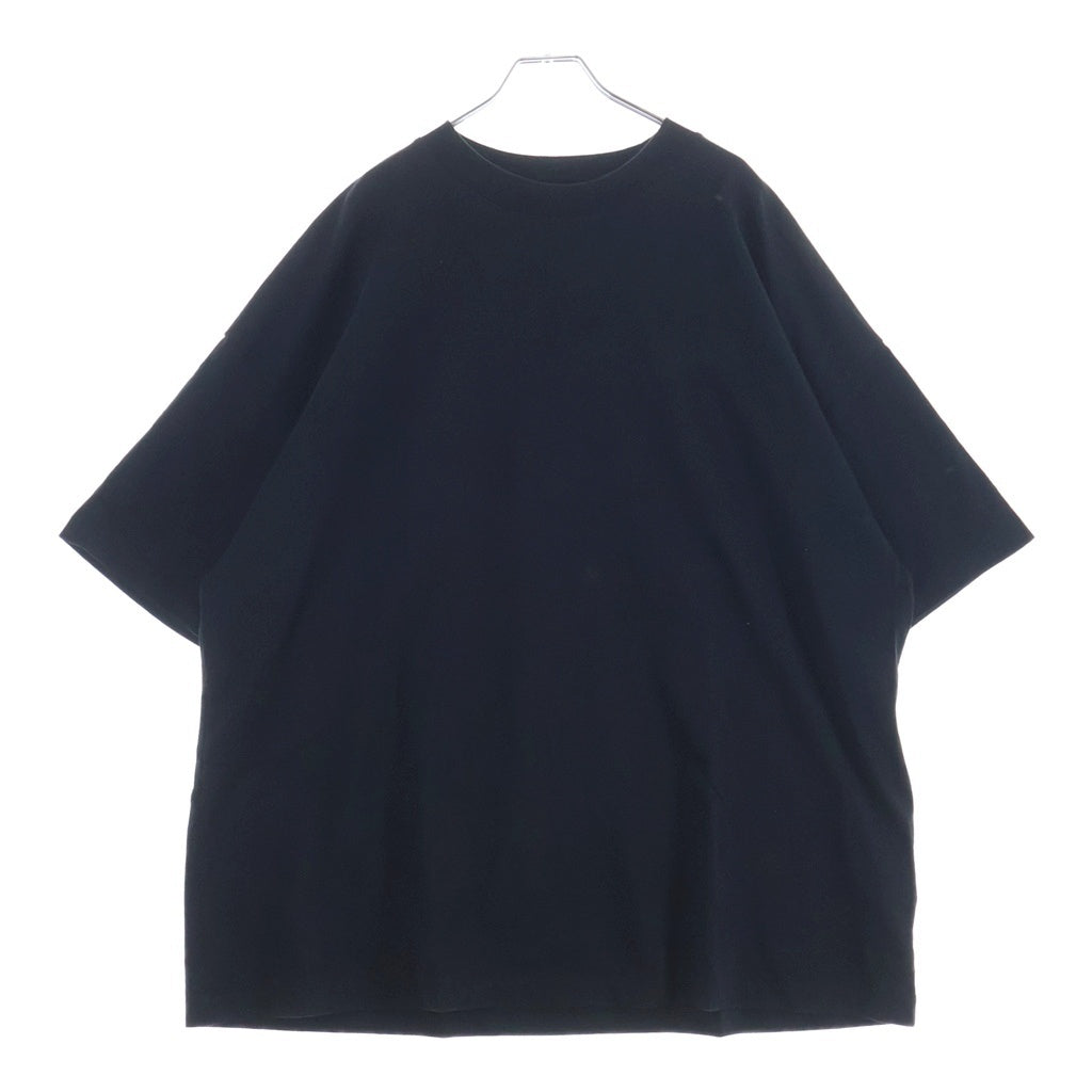 FEAR OF GOD ESSENTIALS(フィアオブゴッド エッセンシャルズ) フロントロゴ刺繍 半袖Tシャツカットソー ブラック -