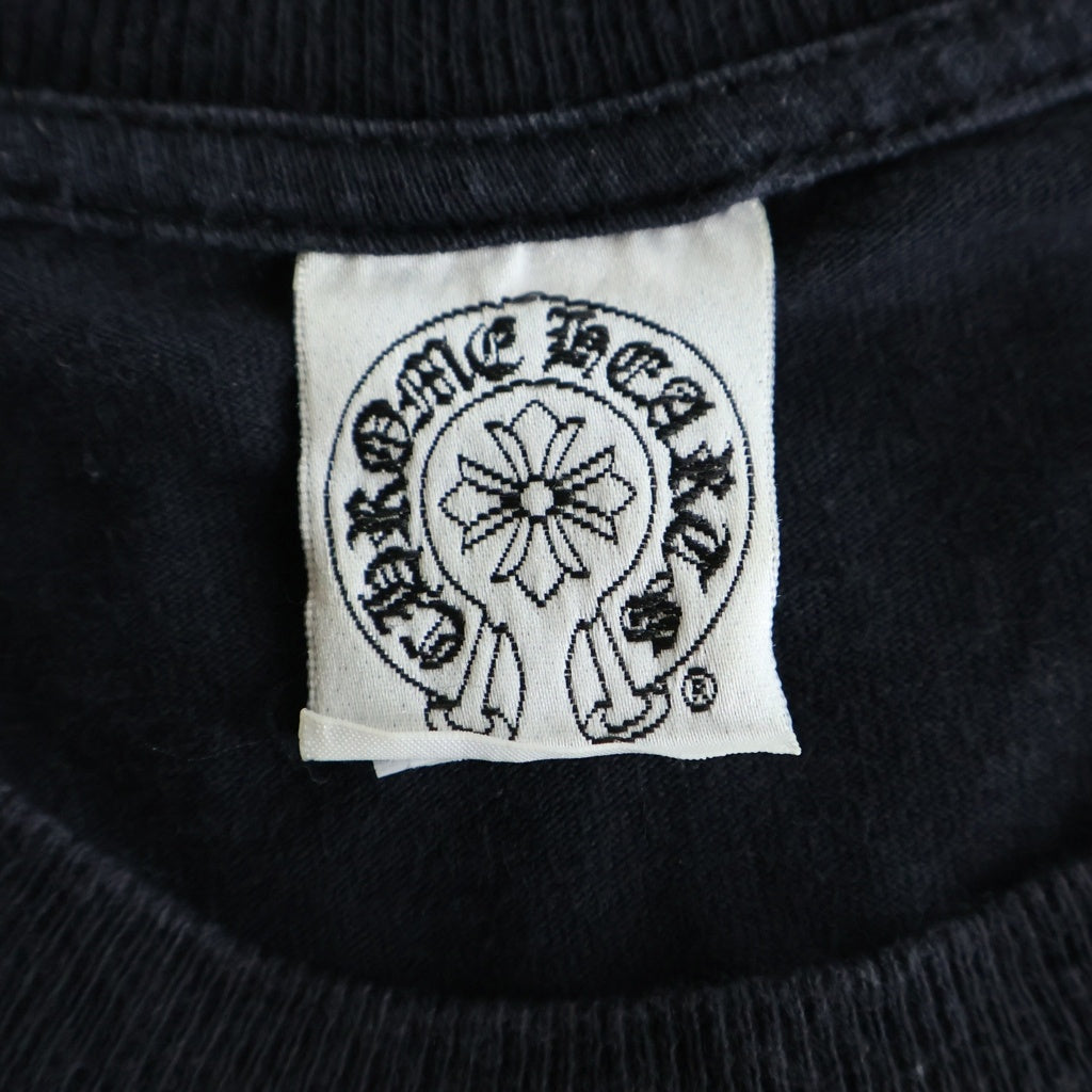 CHROME HEARTS(クロムハーツ) OLD CH SCROLL LOGO L/S TEE スクロールロゴ アームプリント 長袖Tシャツ ブラック/レッド