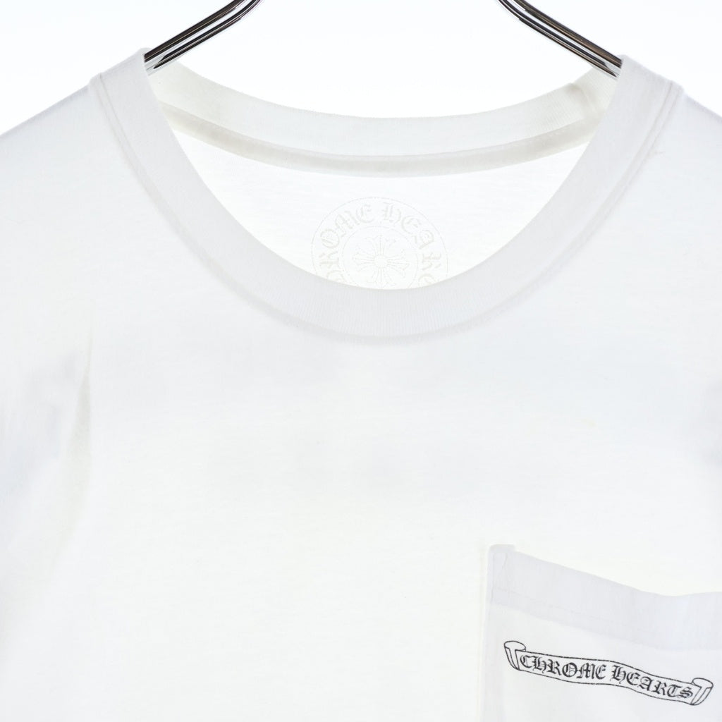 CHROME HEARTS(クロムハーツ) BACK ARCH LOGO SCROLL LABEL USA PRINT TEE バックアーチロゴ スクロールラベル プリント 半袖Tシャツ カットソー ホワイト