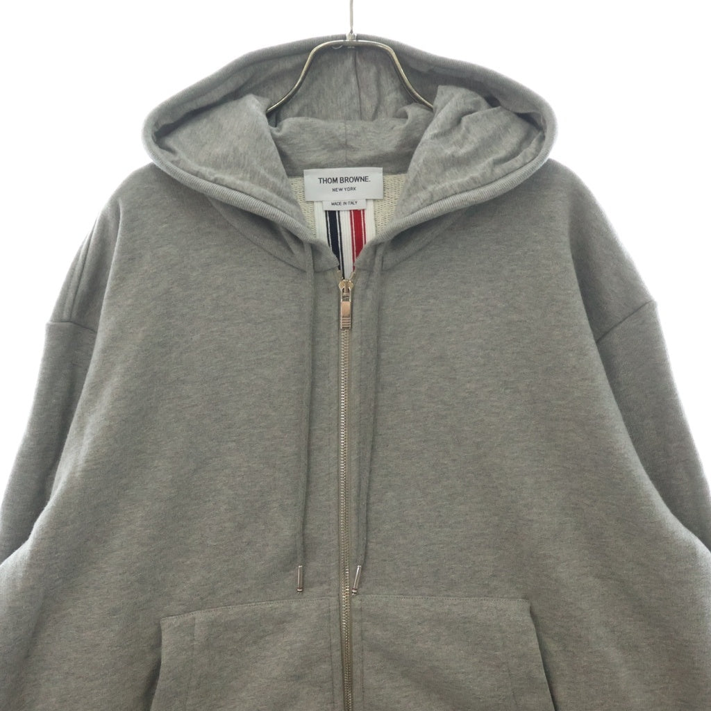 THOM BROWNE(トムブラウン) NEW YORK ジップアップパーカー グレー MJT153A-03377055