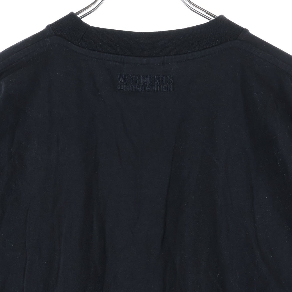 VETEMENTS(ヴェトモン) 25SS OVAL LOGO OVERSIZE S/S TEE オーバルロゴ オーバーサイズ 半袖Tシャツカットソー ブラック UA66TR605BW