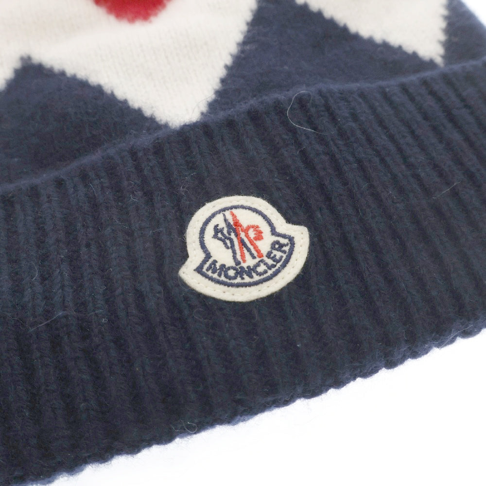 MONCLER(モンクレール) BERRETTO TRICOT D20919922500 959A7 ロゴワッペン付きニット帽子 ネイビー/レッド