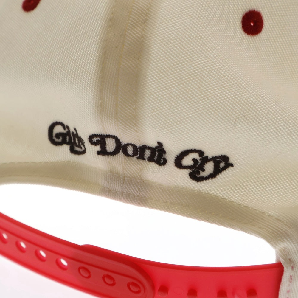 Girls Don't Cry(ガールズドントクライ) ×CHERRY Angel Cap チェリー エンジェル刺繍キャップ ホワイト/レッド