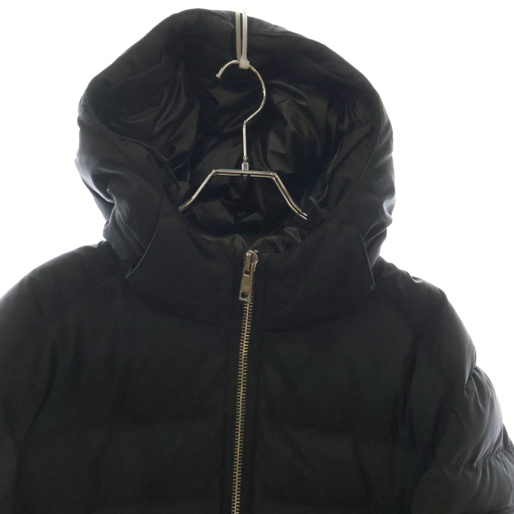 PRADA(プラダ) トライアングルロゴ ダウンジャケット SGH072 R232 1060 ブラック