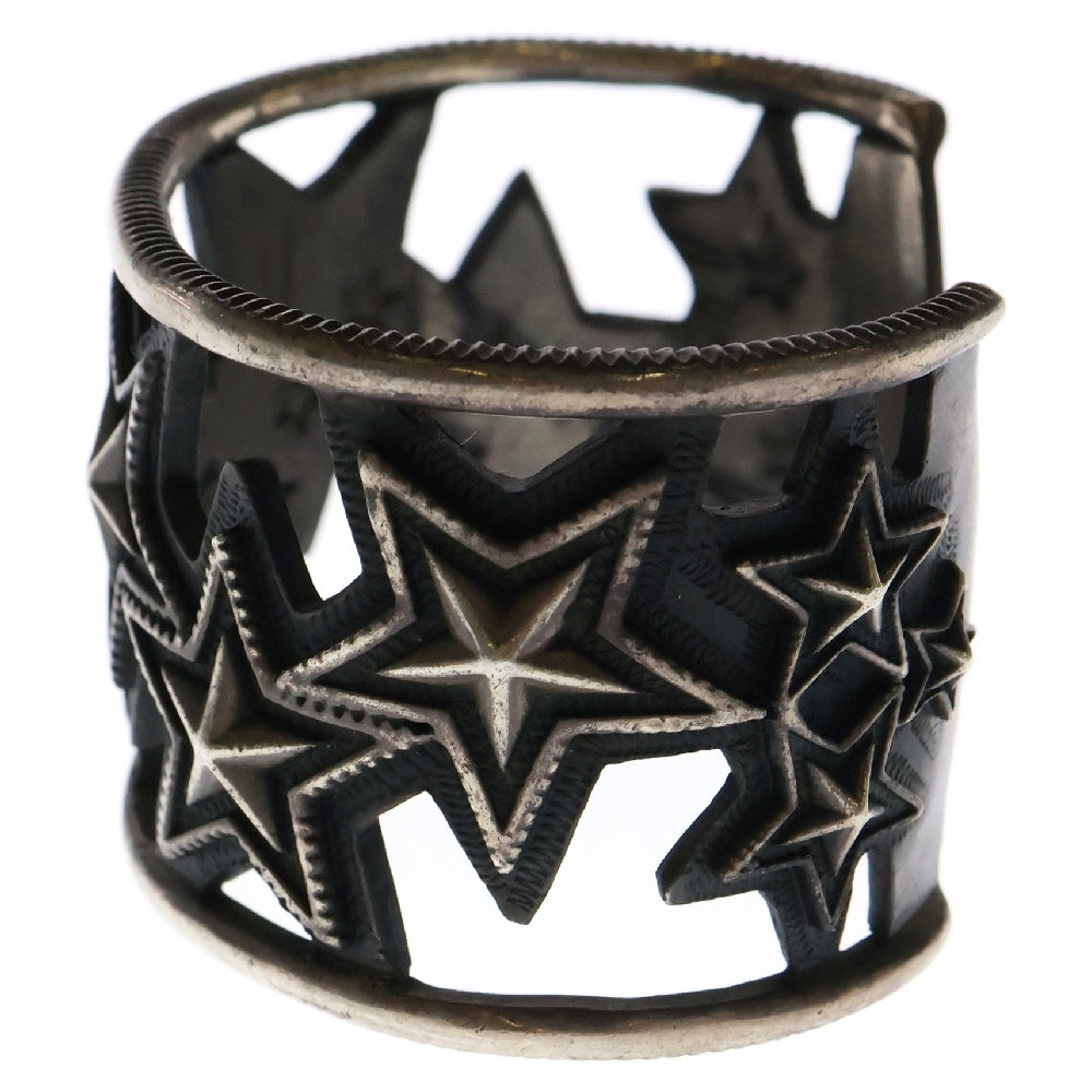 CODY SANDERSON(コディーサンダーソン) Cut Out Opposing Star Cuffs カットアウトスターカフス バングル シルバー
