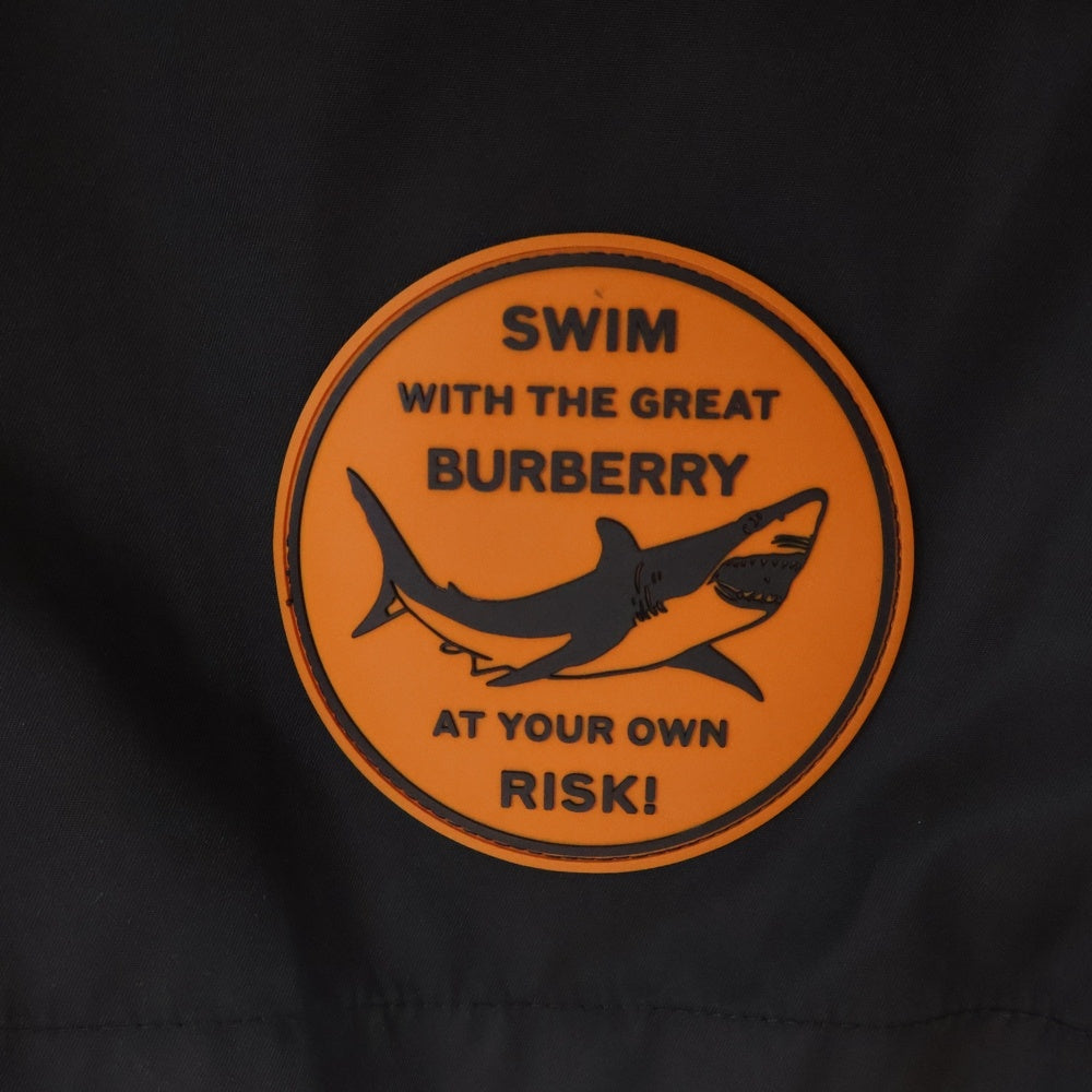 BURBERRY(バーバリー) ラバーパッチ ナイロンショーツ ハーフパンツ ブラック 8040699