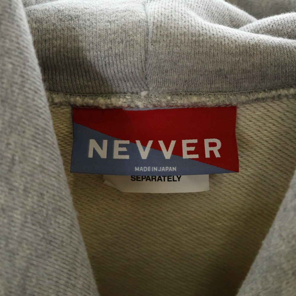 BROCHURE(ブロシュアー) ×NEVVER ニューアー ロゴプリント スウェット プルオーバーパーカー フーディ グレー