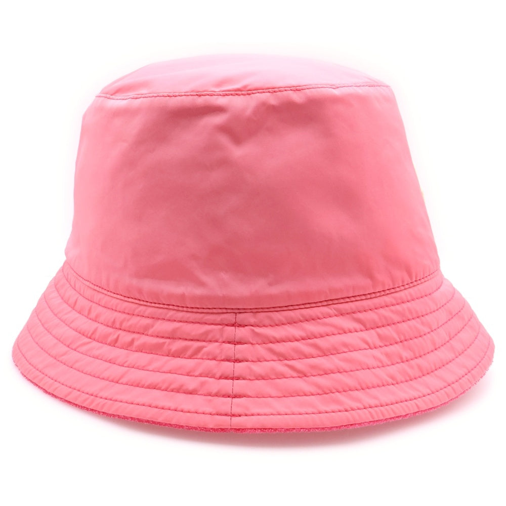 MONCLER(モンクレール) 23SS Reversible Logo Patch Bucket Hat I10933B00030596LS562 リバーシブルロゴバケットハット 帽子 ピンク