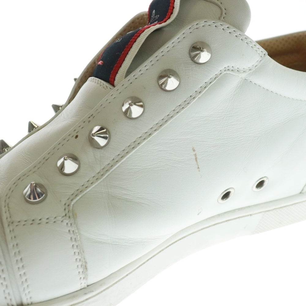 CHRISTIAN LOUBOUTIN(クリスチャンルブタン) F.A.V FIQUE A VONTADE FLAT スパイクスタッズ レザー スリッポン ローカットスニーカー ホワイト