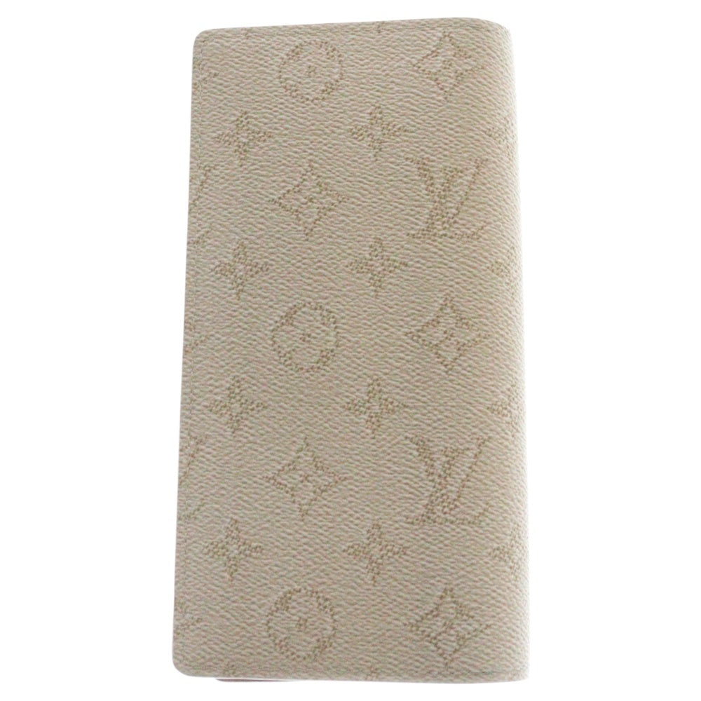LOUIS VUITTON(ルイヴィトン) モノグラムヘリテージ ポルトフォイユブラザ 2つ折り 長財布 ホワイト M15156 RFID