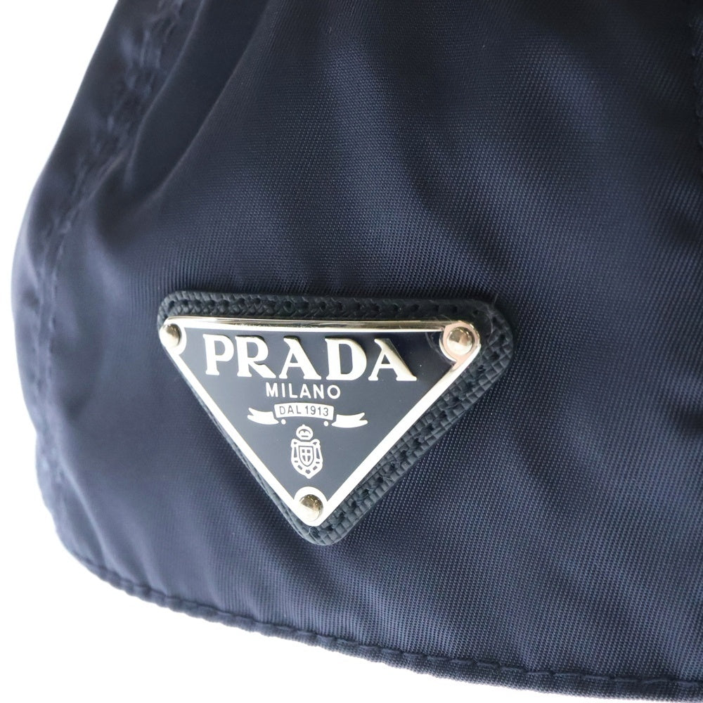 PRADA(プラダ) リナイロン トライアングルロゴ ベースボールキャップ ネイビー