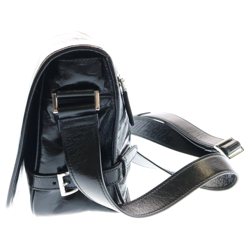 PRADA(プラダ) ソフトルックスショルダーバッグ トライアングルロゴプレート ブラック
