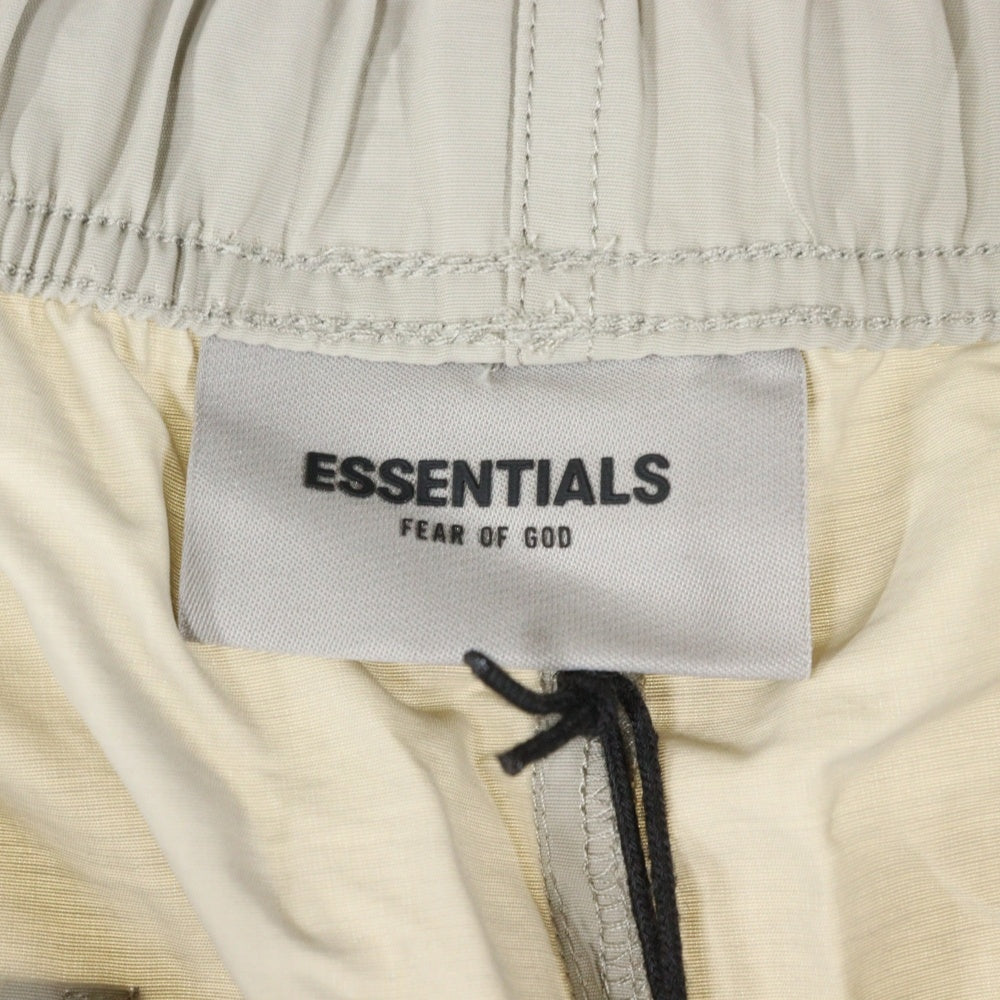 ESSENTIALS FEAR OF GOD(エッセンシャル フィアオブゴッド) NYLON TRACK PANTS ラバーロゴ ナイロントラックパンツ グレー