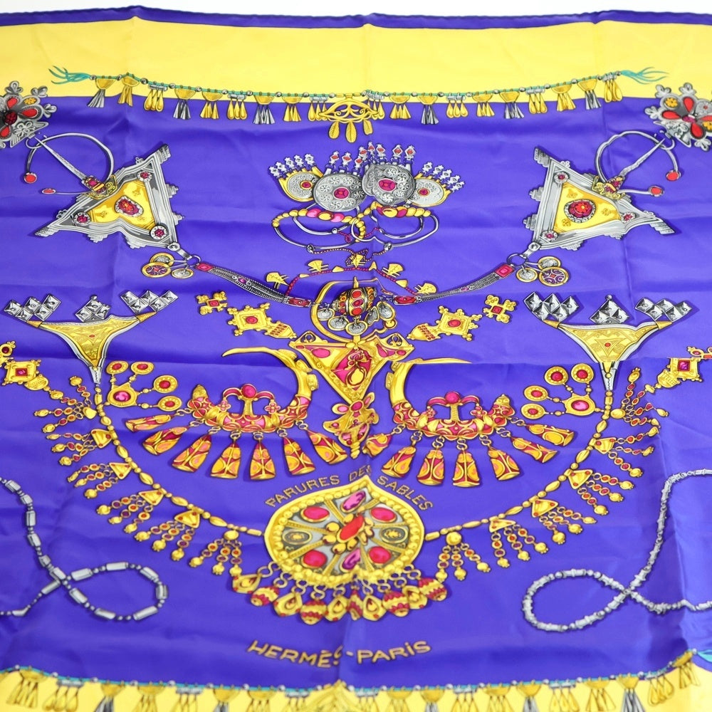 HERMES(エルメス) 90 PARURES DES SABLES シルクカレ90スカーフ ブルー/イエロー