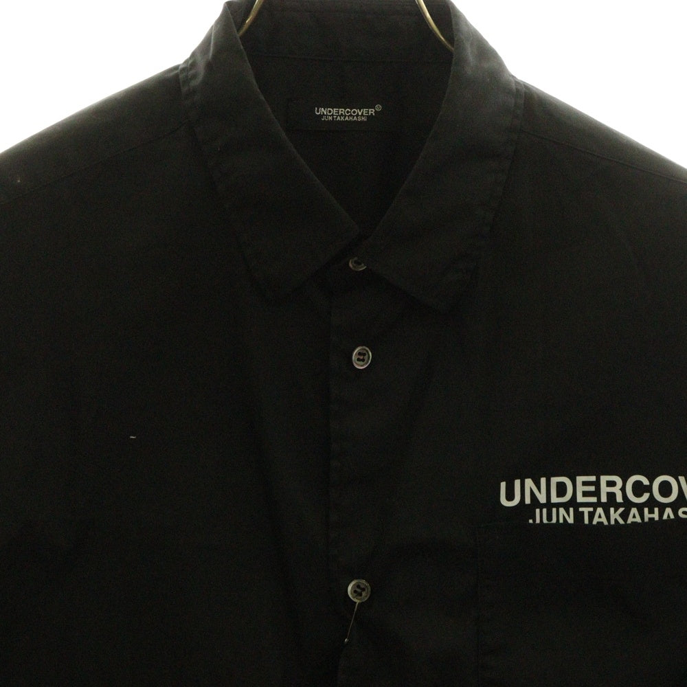 UNDERCOVER(アンダーカバー) 25SS ロゴプリントコットンブロード半袖シャツ ブラック UC1E9401-1