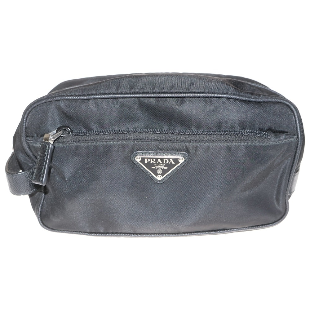 PRADA(プラダ) ロゴプレートセカンドバッグ ブラック 2NA819