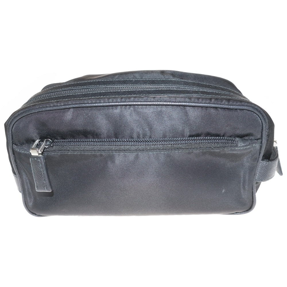 PRADA(プラダ) ロゴプレートセカンドバッグ ブラック 2NA819