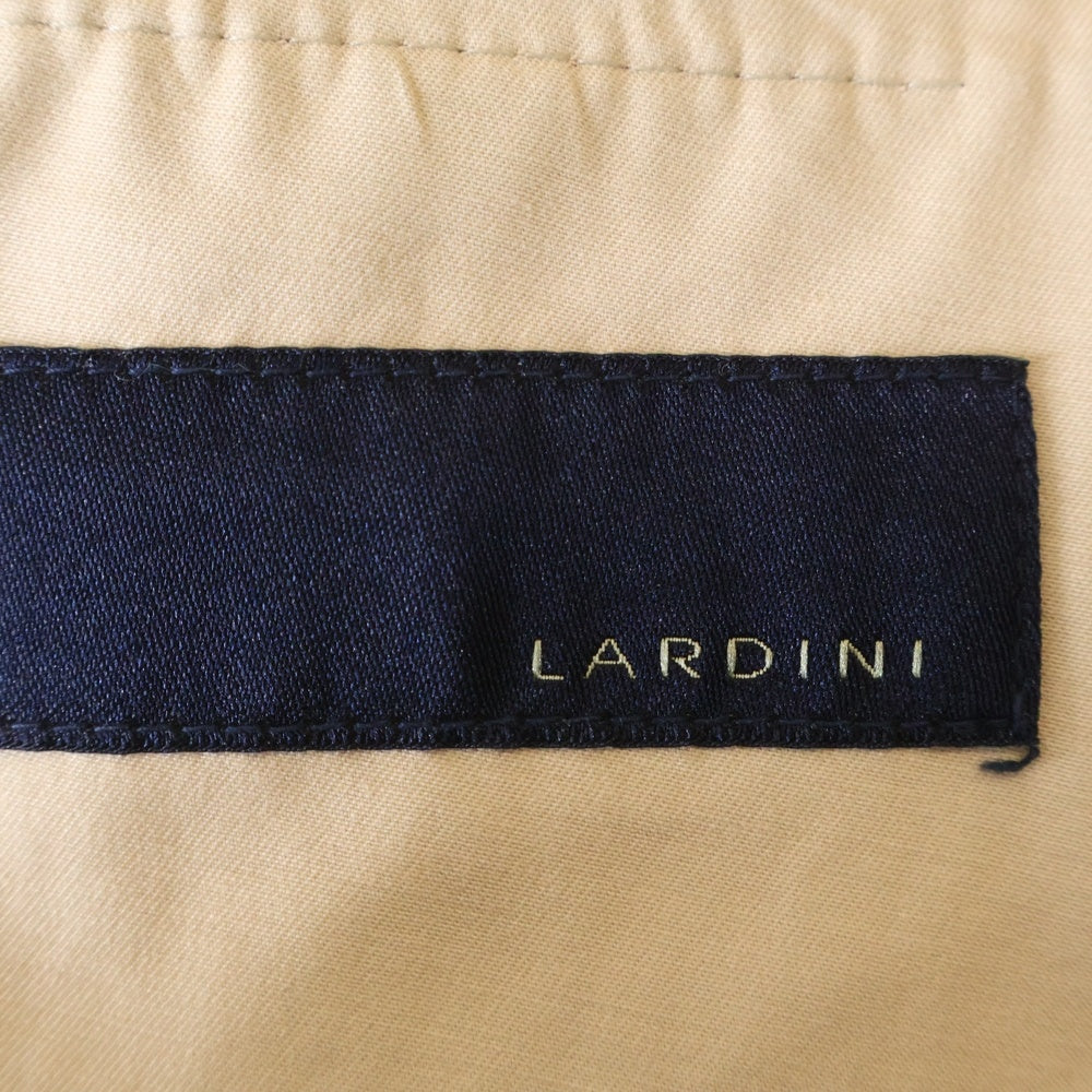 LARDINI(ラルディーニ) ボタン付き ジレベスト 綿 ポリウレタン ベージュ JK77028-72