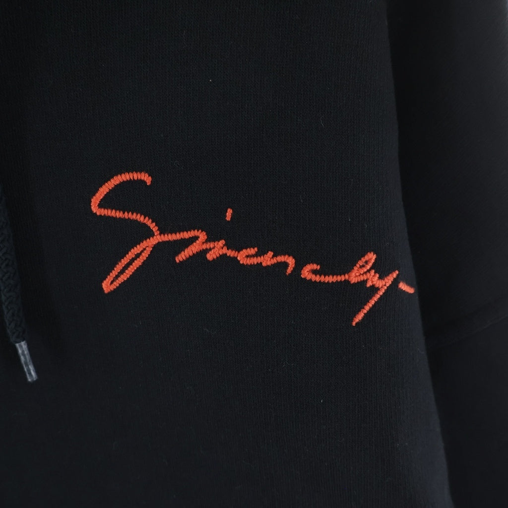 GIVENCHY(ジバンシィ) Back Pig Fire バッグピッグファイアー ロゴ刺繍 プルオーバースウェットパーカー ブラック BMJ01A30AF