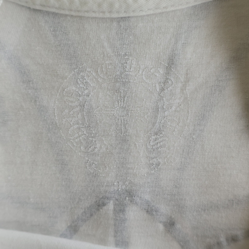 CHROME HEARTS(クロムハーツ) CH Plus S/S ロサンゼルス限定 CHプラス バックスクロールプリント 半袖Tシャツカットソー ホワイト