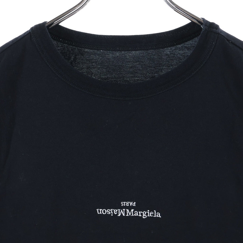 Maison Margiela(メゾンマルジェラ) 反転ロゴ プリントクルーネック半袖Tシャツカットソー ブラック S30GC0701