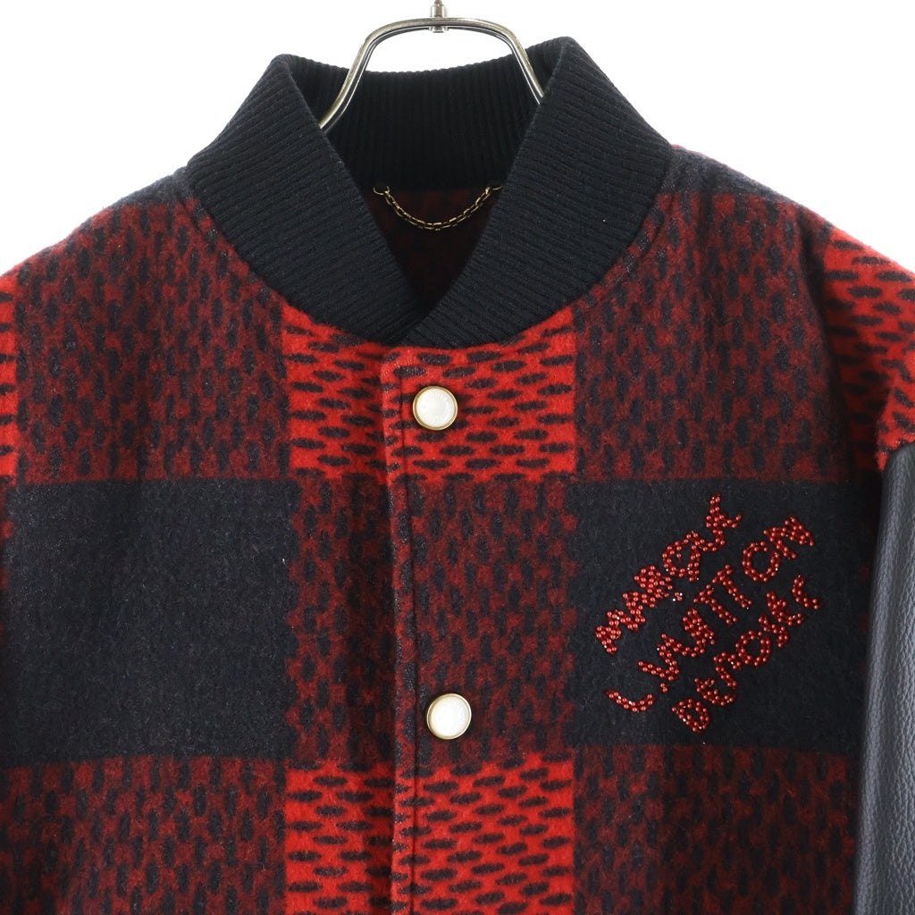 LOUIS VUITTON(ルイヴィトン) 24AW Damier Varsity Blouson ダミエ バーシティ ブルゾン スタジャン ブラック/レッド RM242M BQV HRL83E