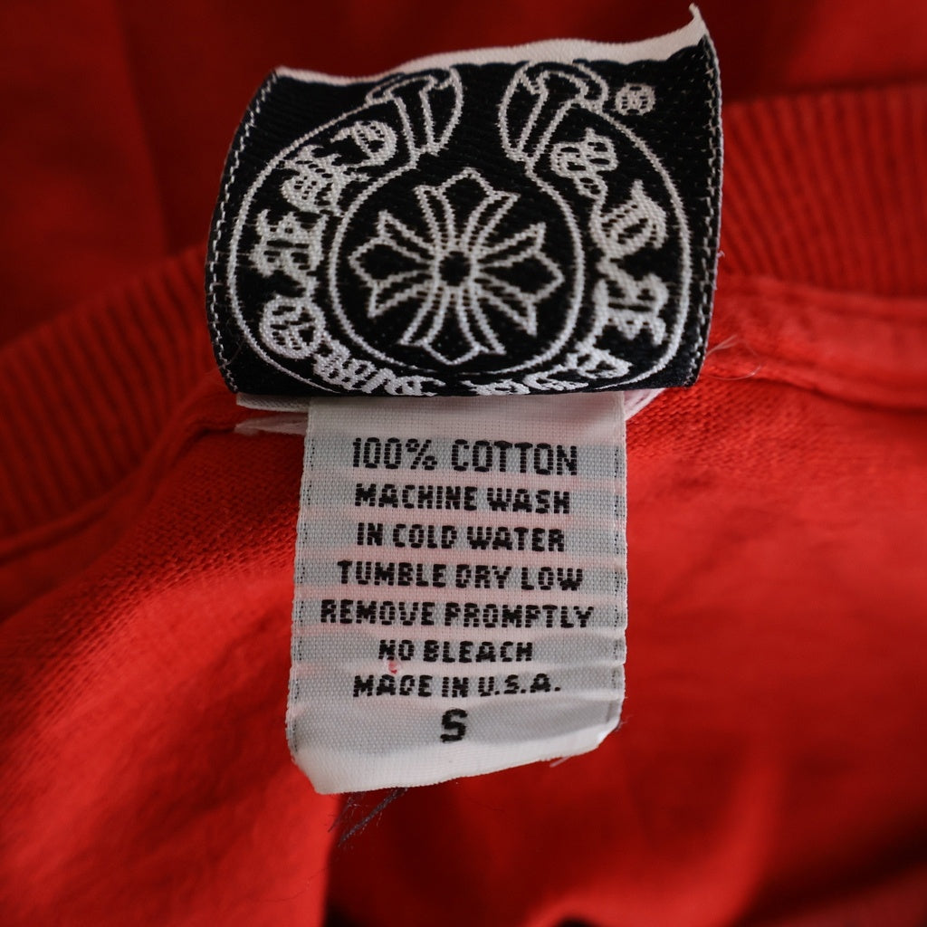 CHROME HEARTS(クロムハーツ) OLD BACK SCRL ARM S/S TEE オールド バックスクロール CHアームプリント半袖Tシャツ レッド