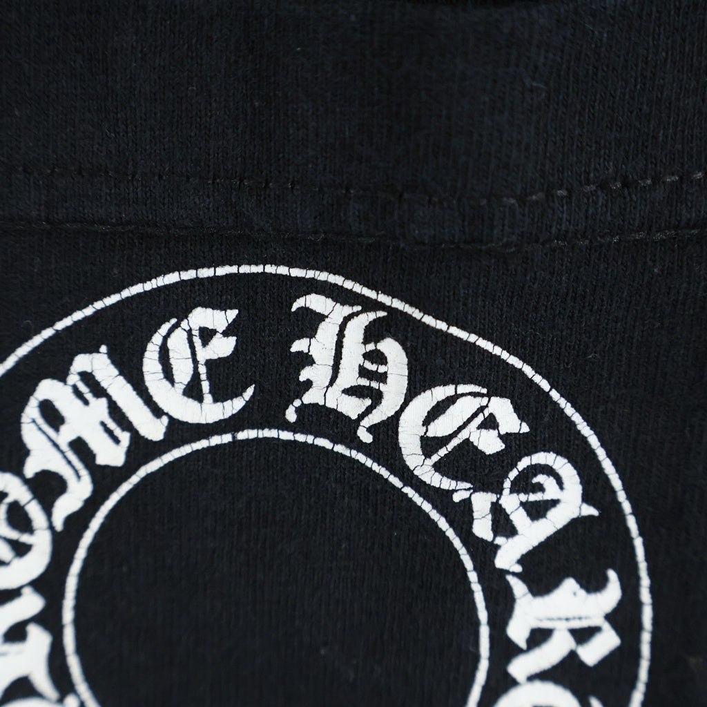 CHROME HEARTS(クロムハーツ) OLD NECK LOGO BACK FLRL LRG CRS S/S TEE オールド ネックロゴ バックフローラル ラージクロスプリント半袖Tシャツ ブラック