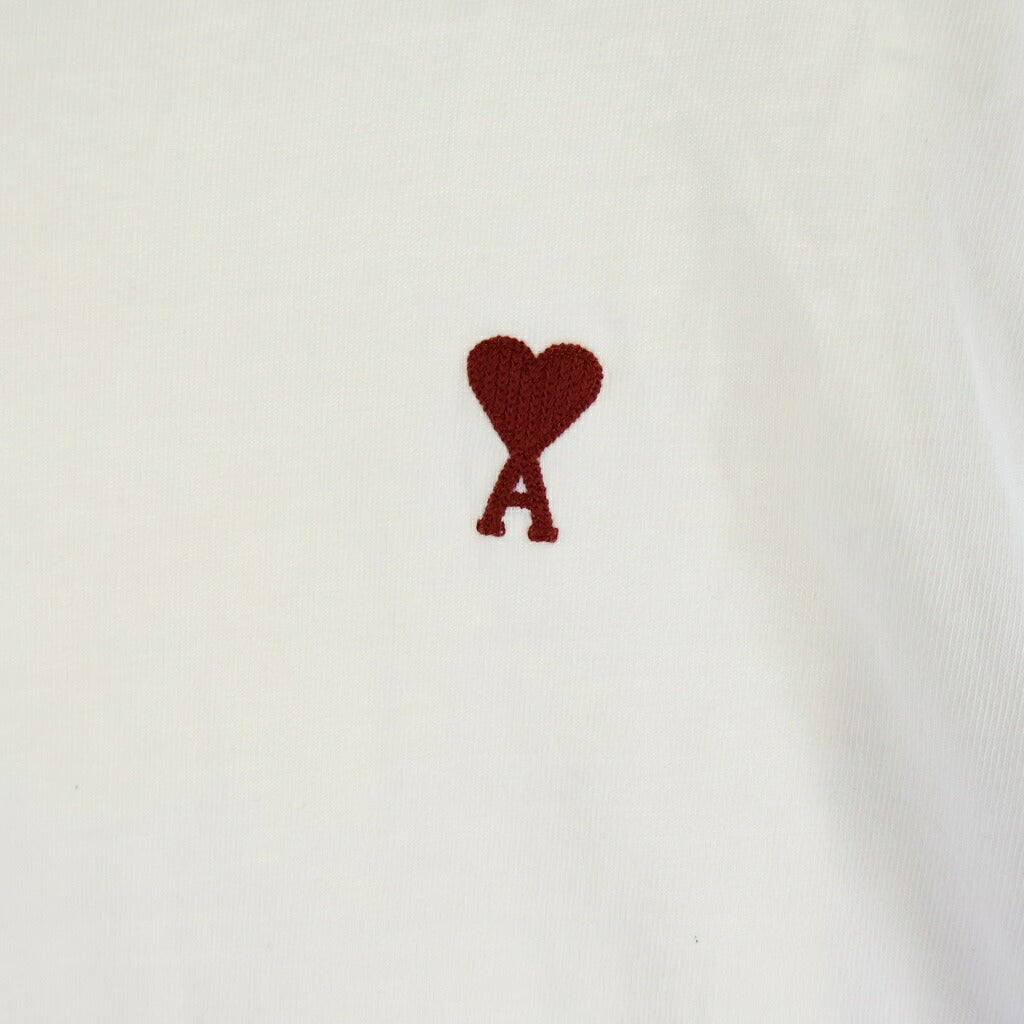 ami paris(アミパリス) ワンポイント刺繍 クルーネック半袖Tシャツ ホワイト BFUTS005.726
