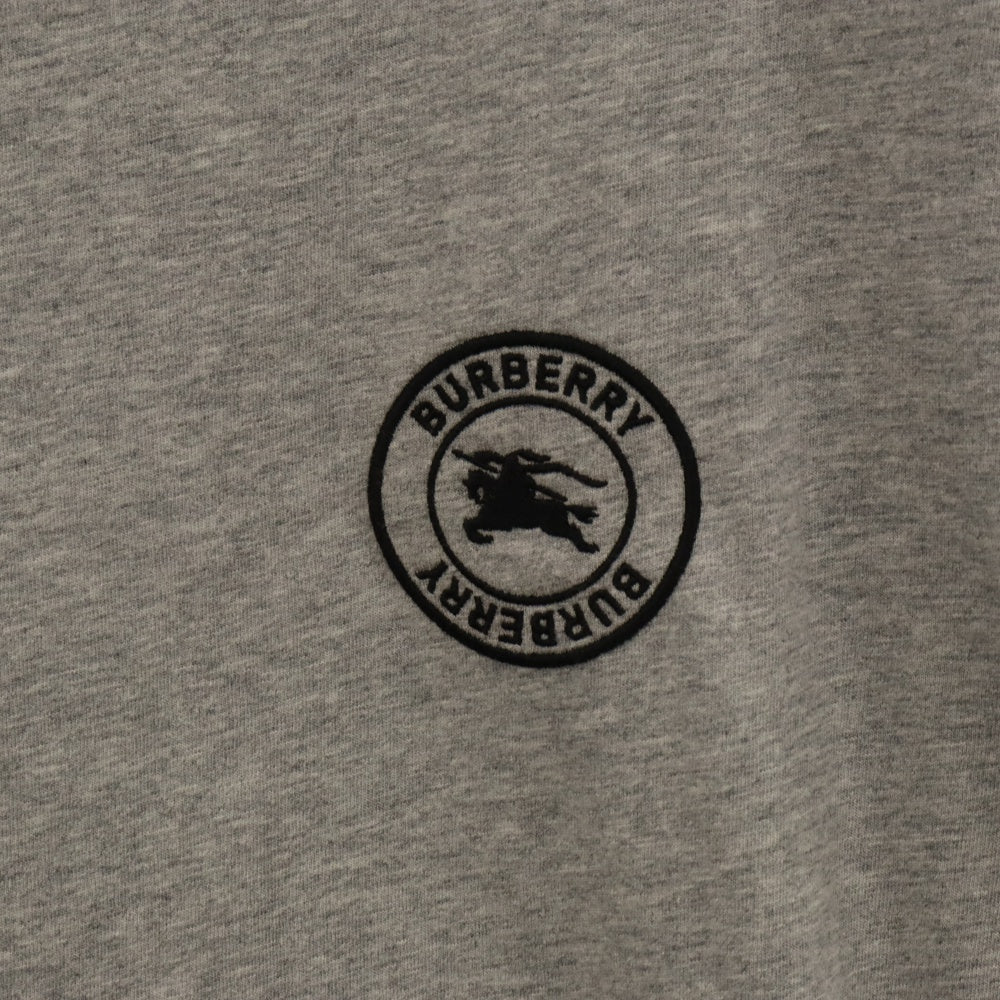 BURBERRY(バーバリー) Emblem Long Sleeve T-Shirt 8004255 エンブレムロゴ刺繍長袖Tシャツ グレー