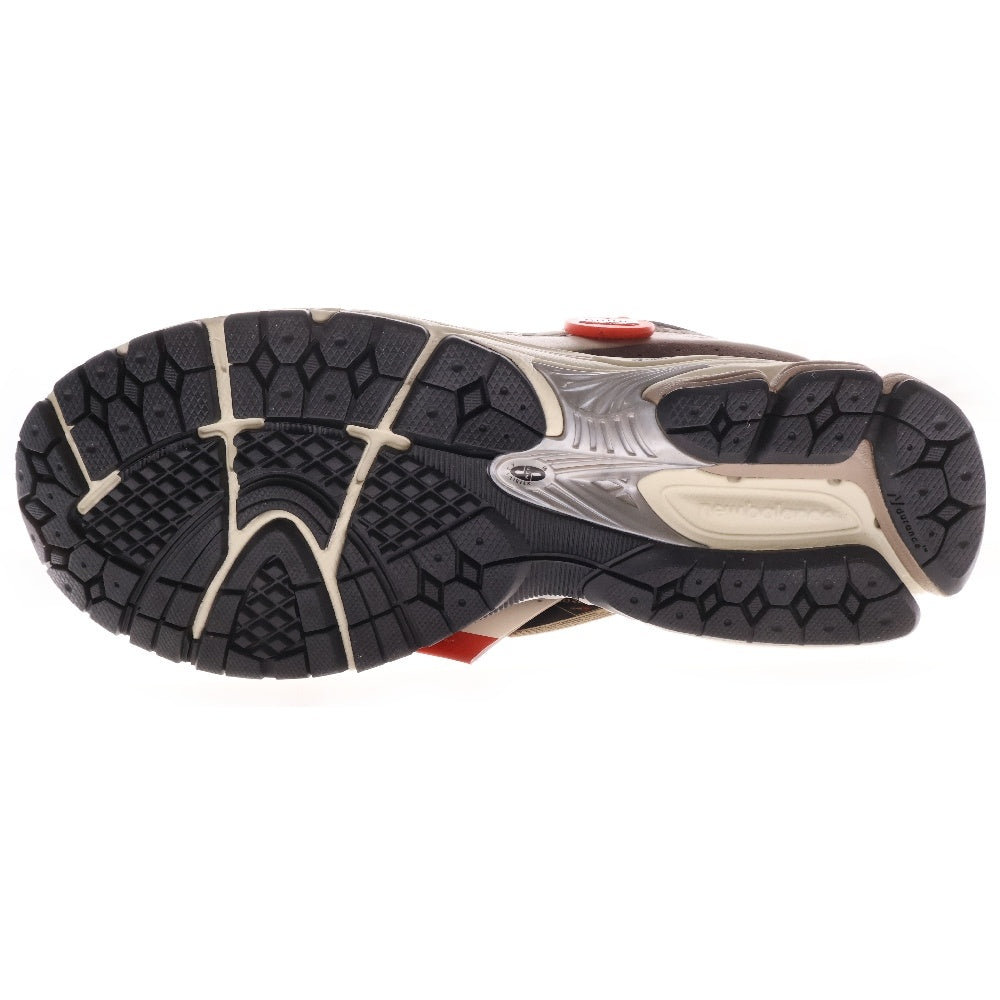 New Balance(ニューバランス) M2002RXV ローカットスニーカー US9/27cm ベージュ