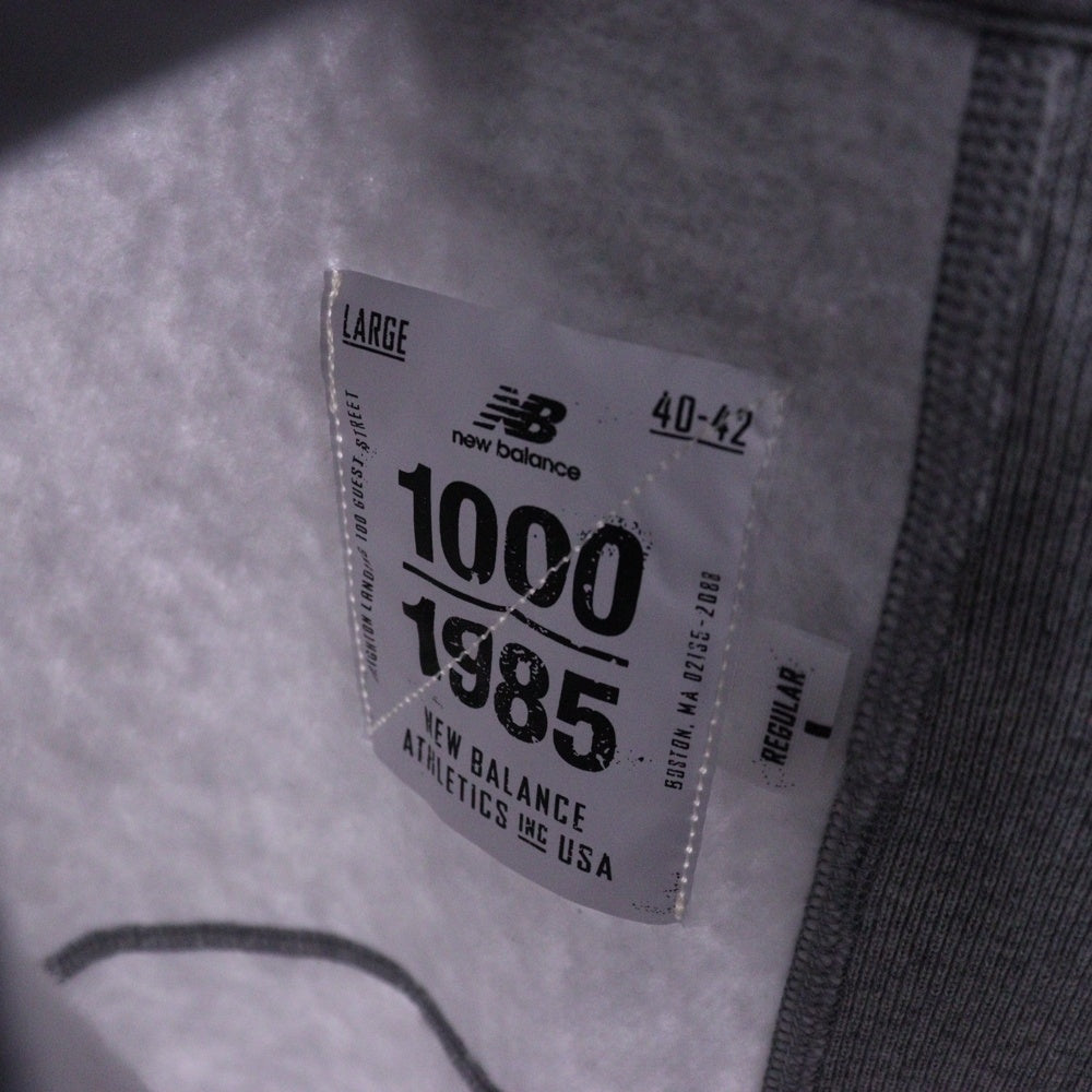 New Balance(ニューバランス) Hoodie Regular Fit フーディレギュラーフィット プルオーバーパーカー AMT35097 グレー