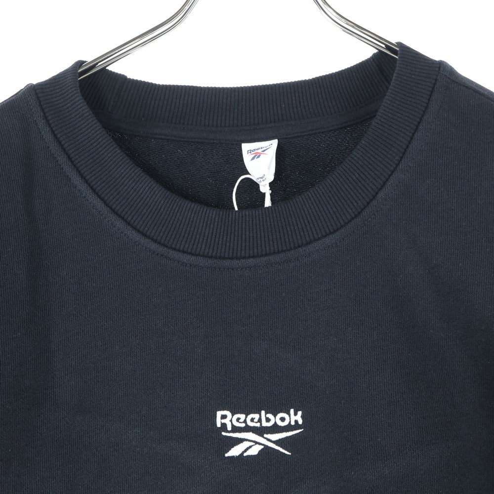 Reebok(リーボック) フロント刺繍クルーネックスウェットトレーナー GV3490 ブラック