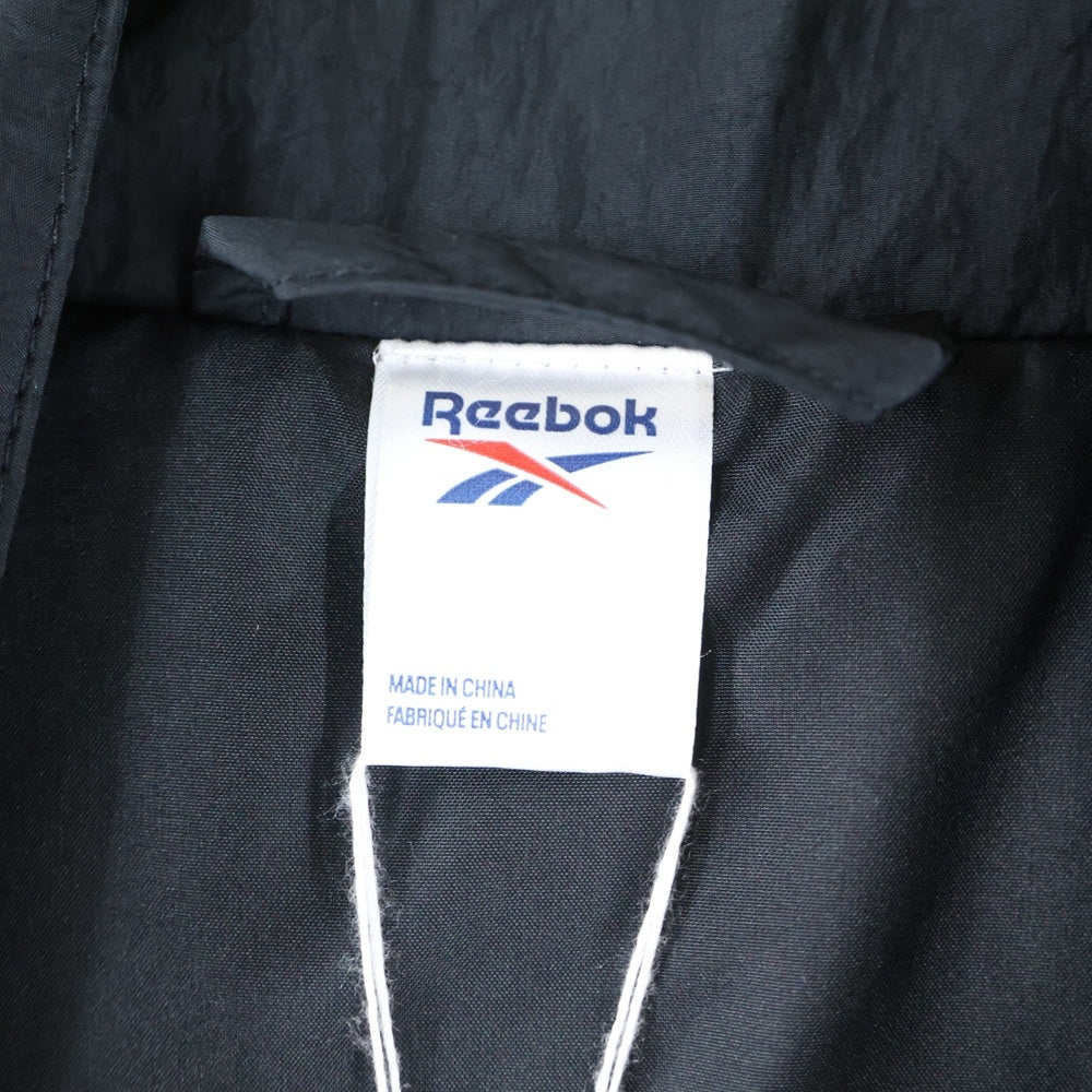 Reebok(リーボック) フロントロゴ刺繍ナイロンジャケット HF5395 ブラック