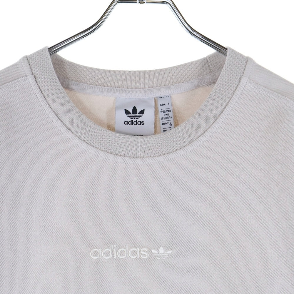 adidas(アディダス) フロント刺繍クルーネックスウェットトレーナー HP0438 ベージュ