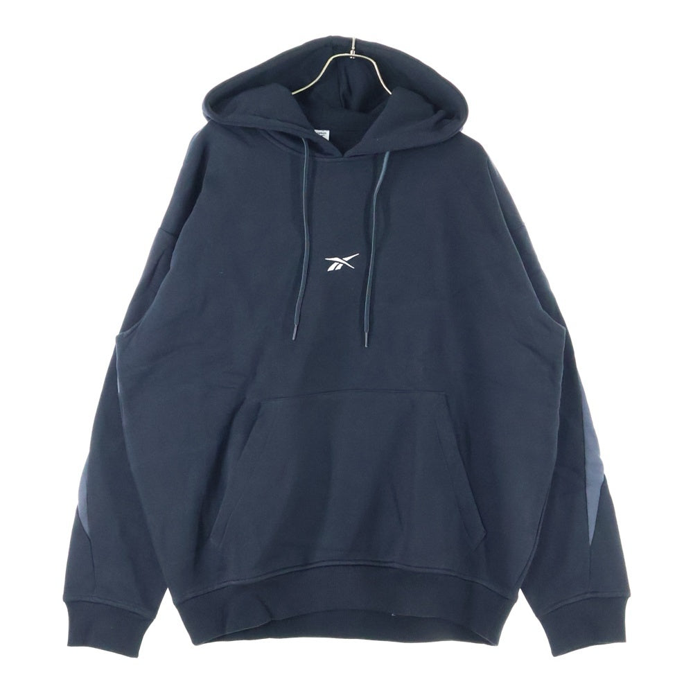 Reebok(リーボック) フロント刺繍プルオーバーパーカー HK4458 ブラック