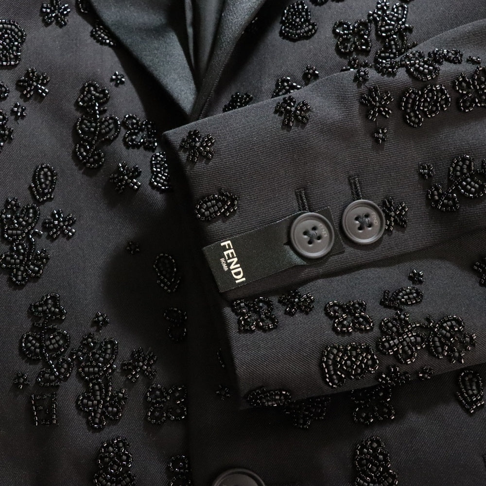 FENDI(フェンディ) ビーズ刺繍ジャケット FJ0737 AMZE ブラック レディース