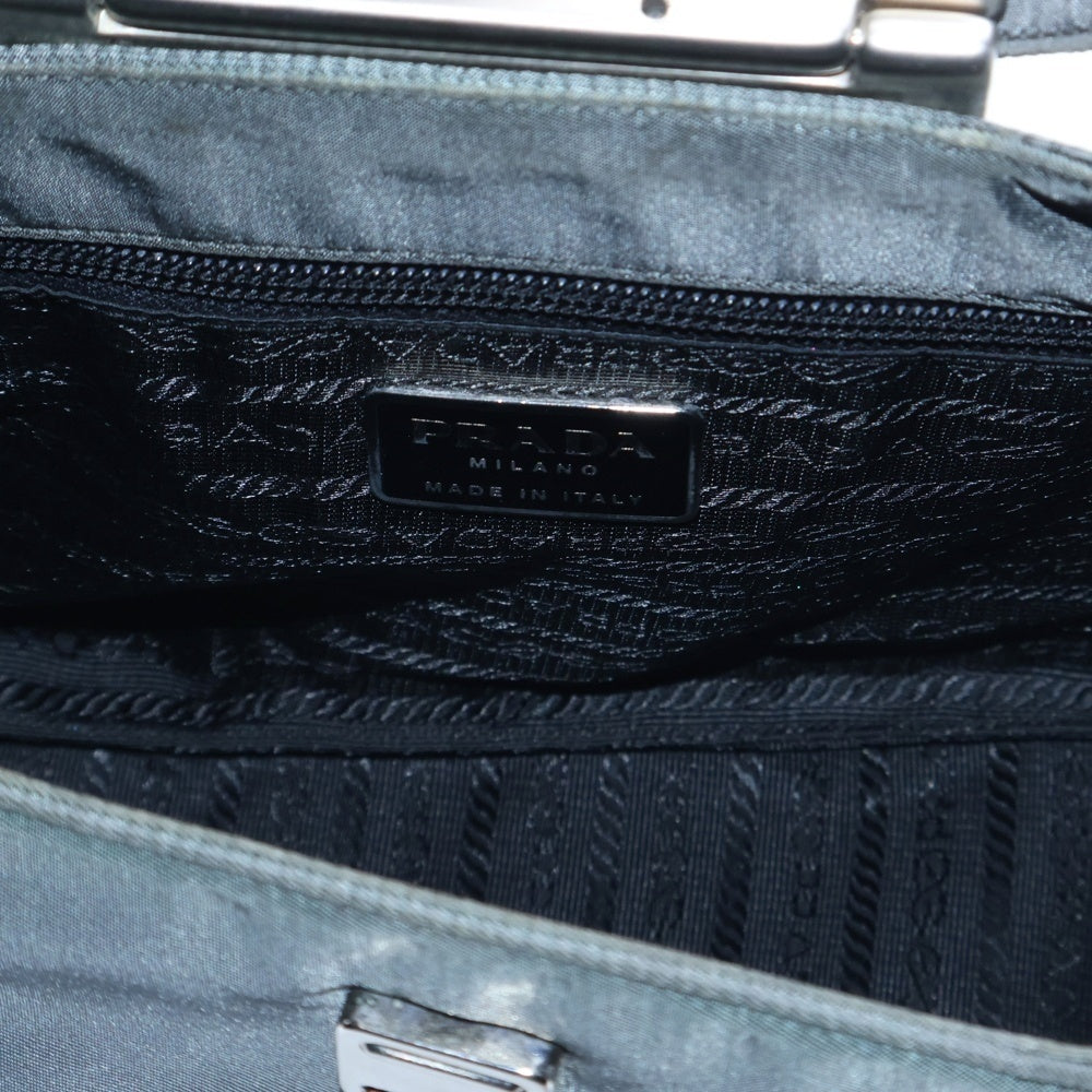 PRADA(プラダ) ショルダーバッグ ナイロン ロゴ金具 グレー