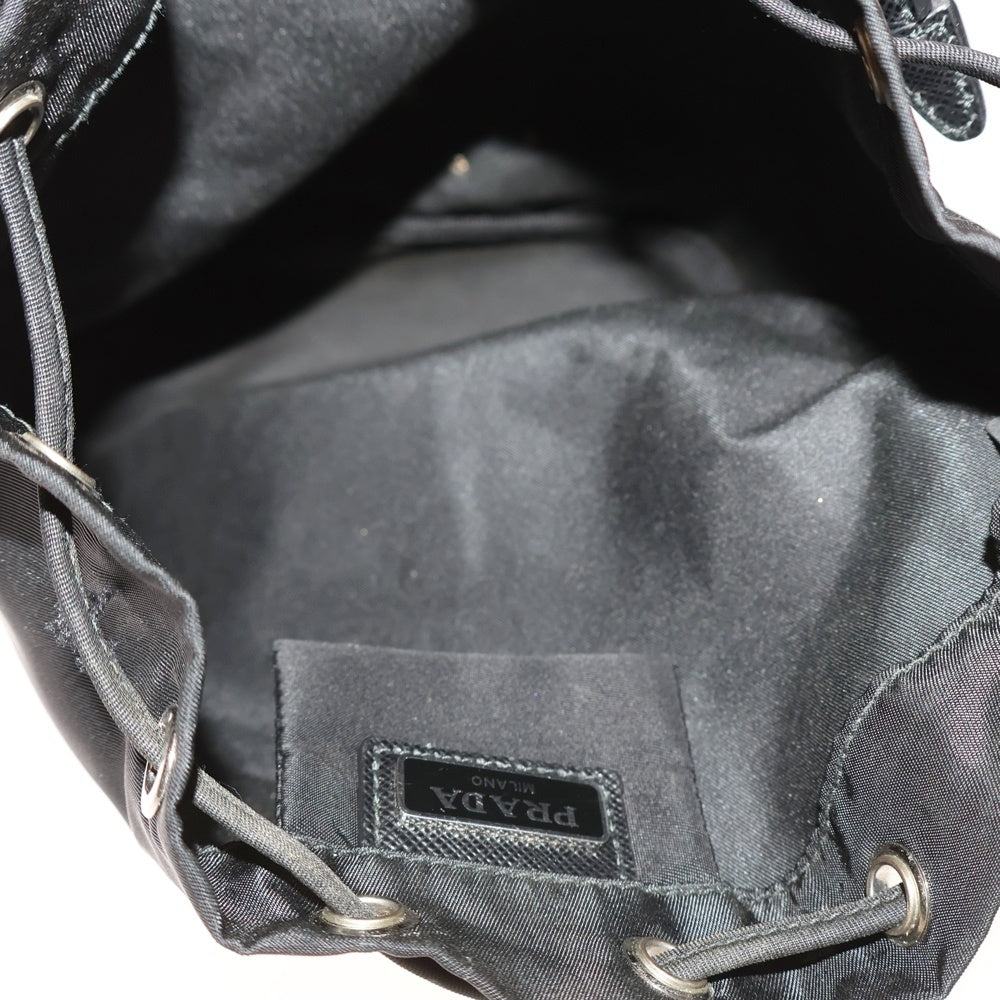 PRADA(プラダ) ナイロン 巾着ポーチ ハンドバッグ ブラック