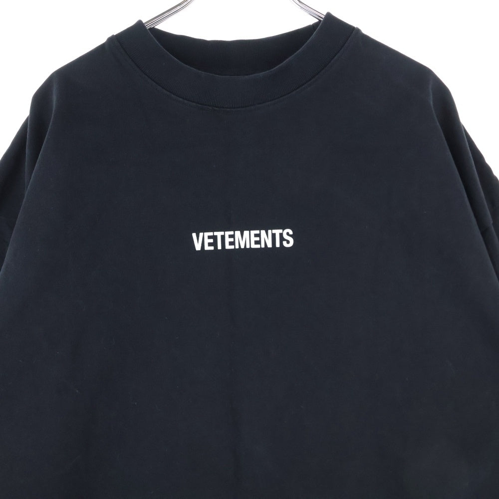 VETEMENTS(ヴェトモン) ロゴプリント クルーネック 長袖Tシャツ カットソー ブラック UE52TR280B